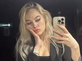 Show lj anal MelanieWilliam